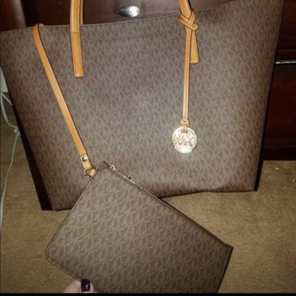 S🚫LD - Picture 2 of 8